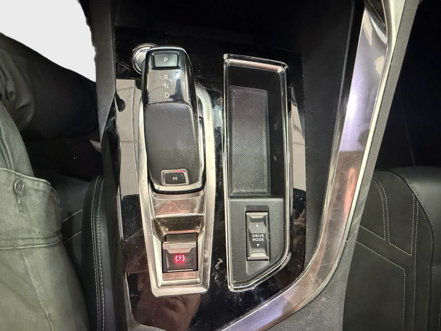 Imagen de Peugeot 5008