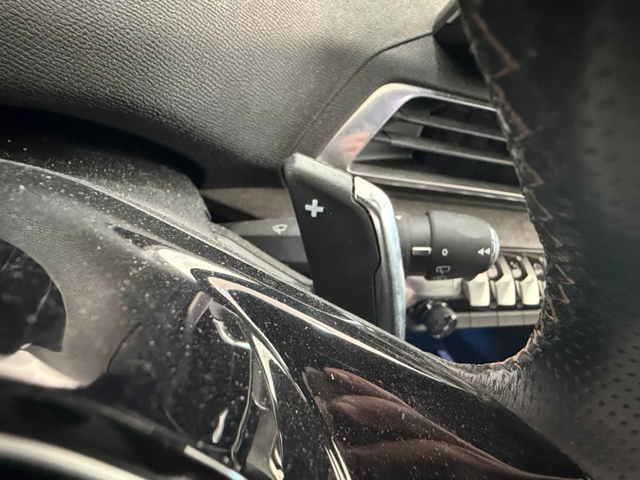 Imagen de Peugeot 5008