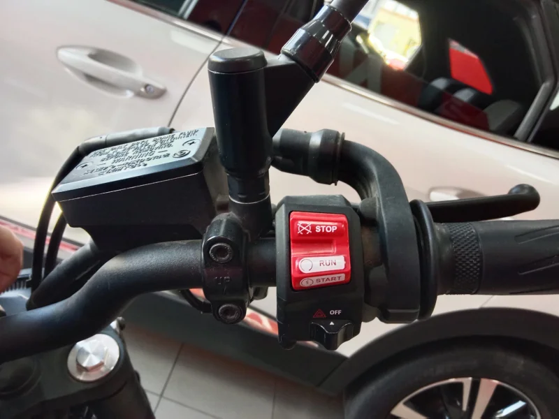 Imagen de Yamaha XSR 700 HERITAGE A2