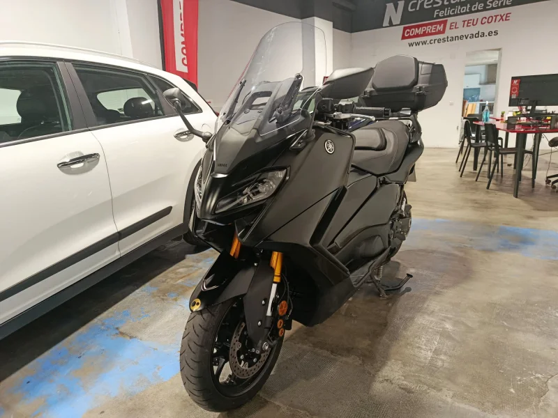 Imagen de Yamaha TMAX 560 TECH MAX