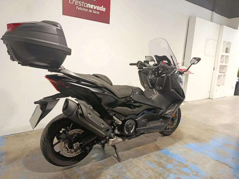 Imagen de Yamaha TMAX 560 TECH MAX