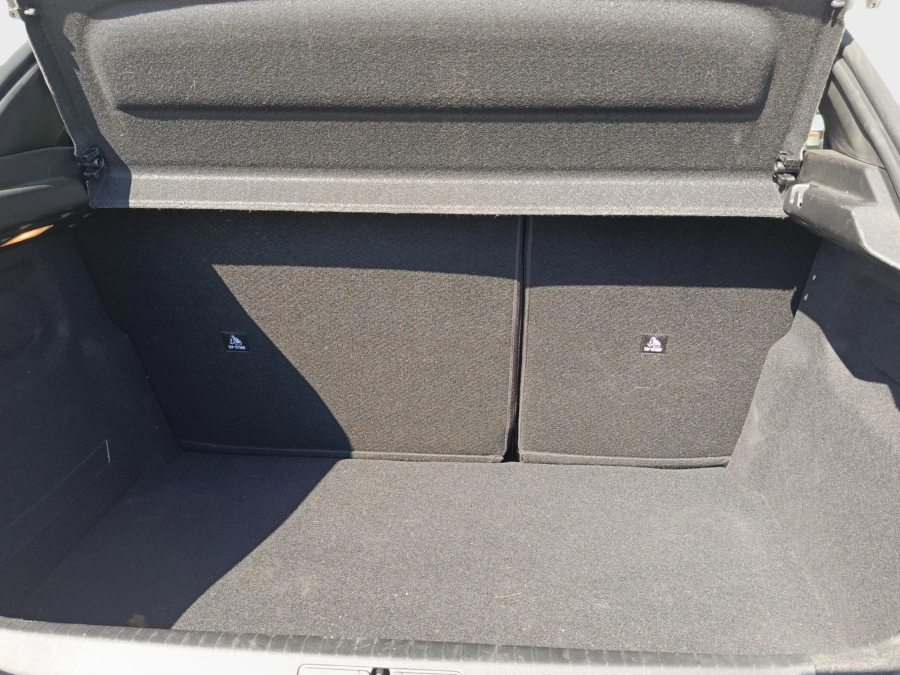 Imagen de Peugeot 208