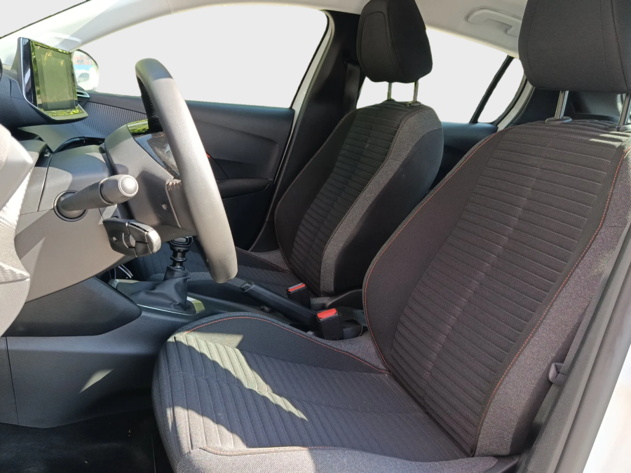 Imagen de Peugeot 208