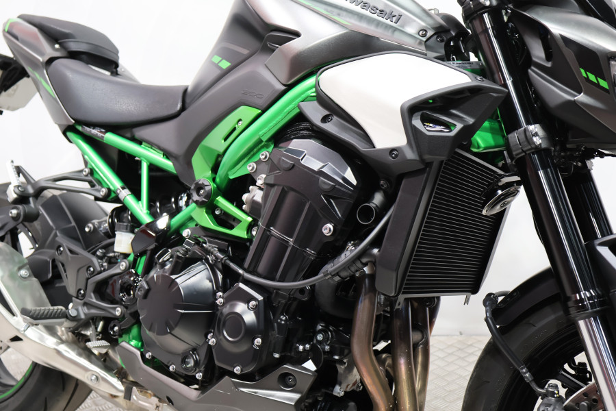 Imagen 11 de KAWASAKI Z 900 Gasolina 124 CV