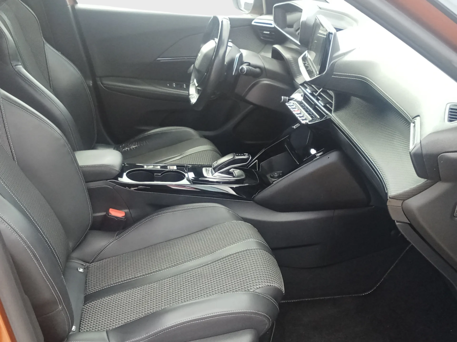 Imagen de Peugeot 2008