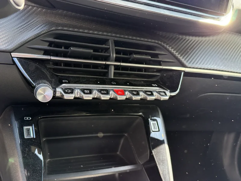 Imagen de Peugeot 2008