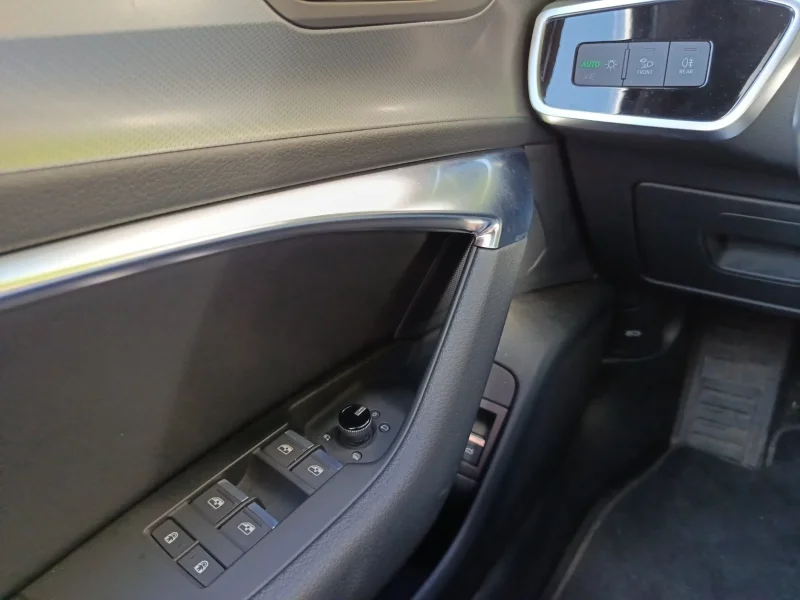 Imagen de AUDI A6