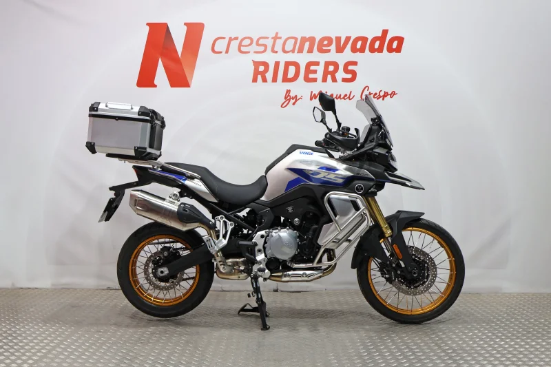 Imagen de VOGE 900 DSX A2