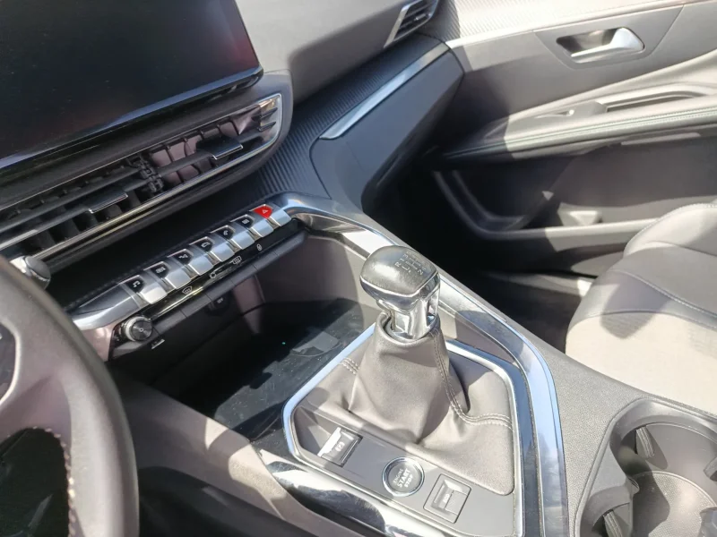 Imagen de Peugeot 3008