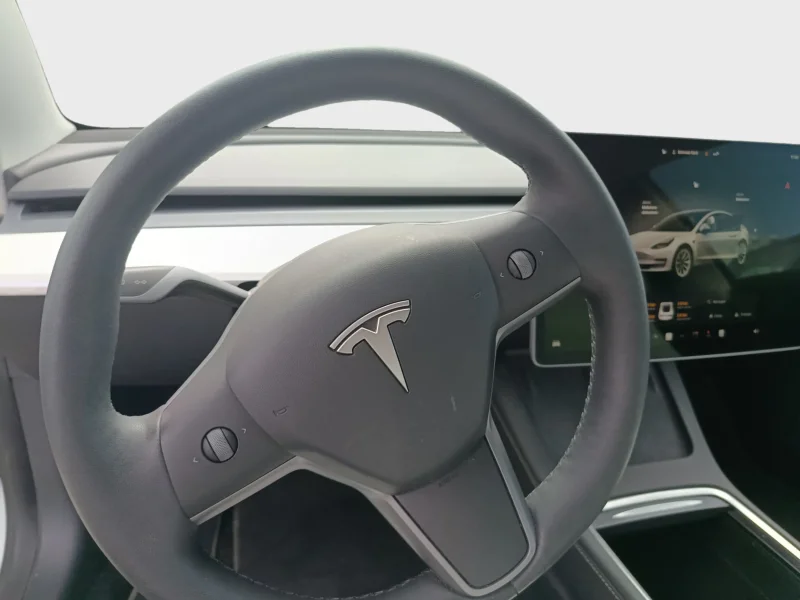 Imagen de tesla Model 3