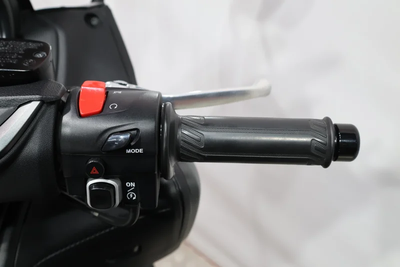 Imagen de Yamaha TMAX 560 TECH MAX