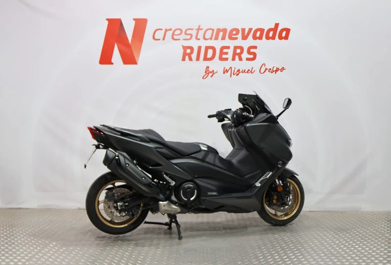 Imagen de Yamaha TMAX 560 TECH MAX