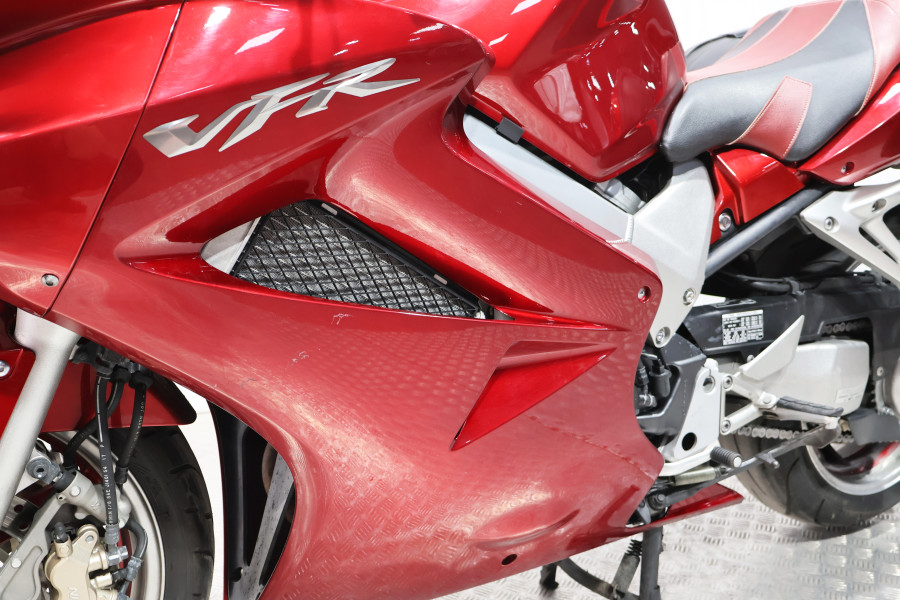Imagen 13 de Honda VFR 800 ABS Gasolina 102 CV