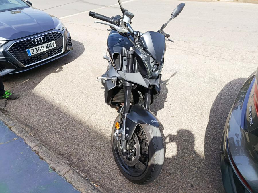 Imagen 3 de Yamaha MT 09 A2 Gasolina 48 CV