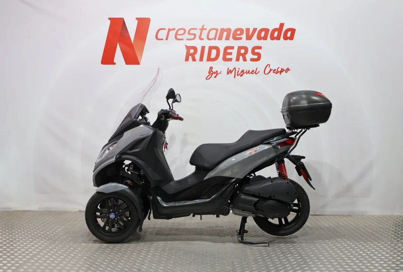 Imagen de Piaggio 300 HPE