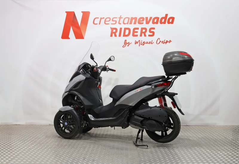 Imagen de Piaggio 300 HPE