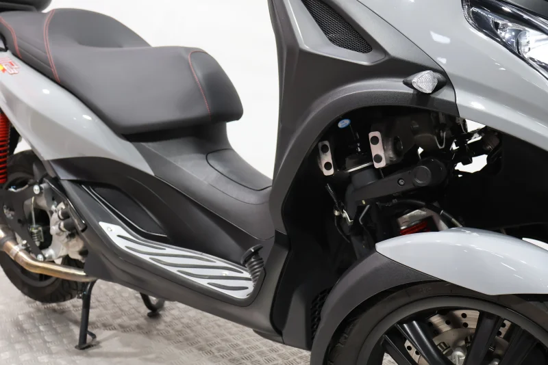 Imagen de Piaggio 300 HPE