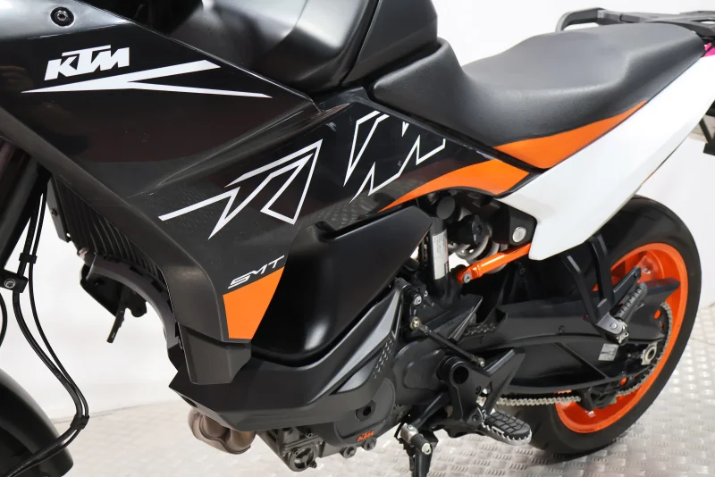Imagen de Ktm 890 SMT