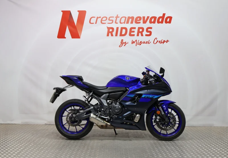Imagen de Yamaha R7 A2
