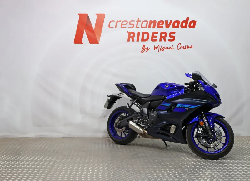 Imagen de Yamaha R7 A2