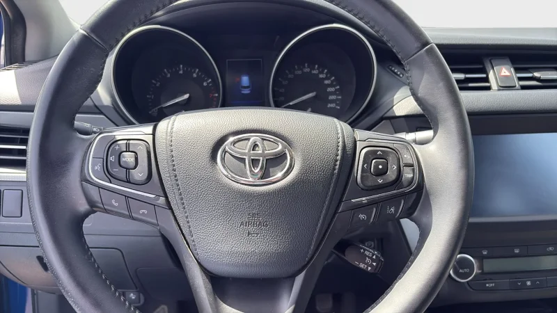 Imagen de TOYOTA Avensis