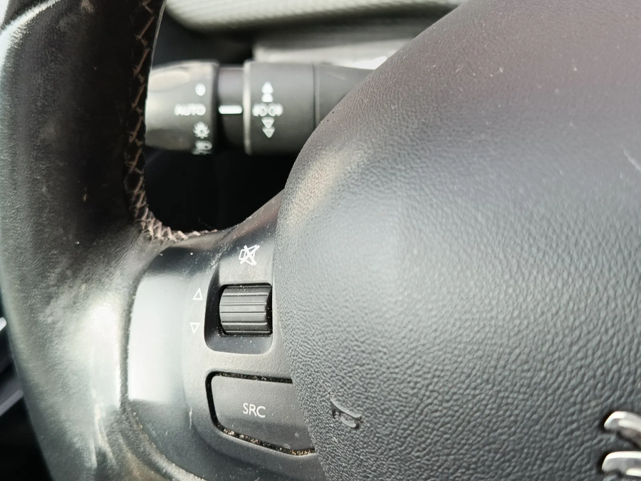 Imagen de Peugeot 208