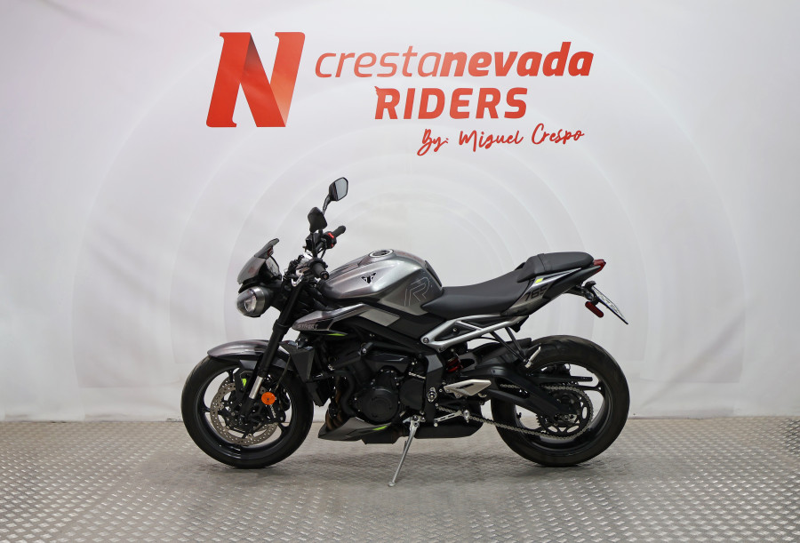 Imagen 3 de Triumph STREET TRIPLE R Gasolina 120 CV