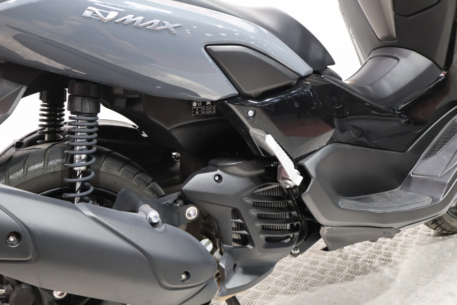 Imagen 15 de Yamaha NMAX 125 Gasolina 12 CV
