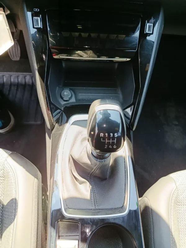 Imagen de Peugeot 2008