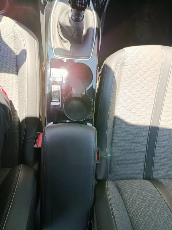Imagen de Peugeot 2008