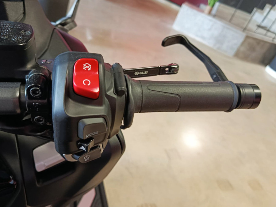 Imagen 9 de Yamaha TMAX 560 TECH MAX Gasolina 48 CV