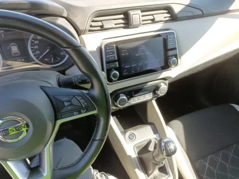 Imagen de NISSAN Micra