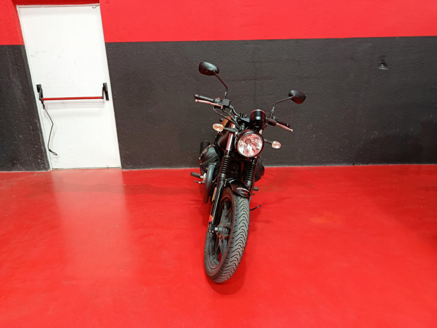 Imagen de Moto Guzzi V7 STONE A2