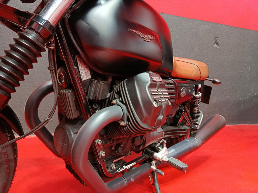 Imagen de Moto Guzzi V7 STONE A2