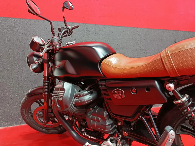 Imagen de Moto Guzzi V7 STONE A2