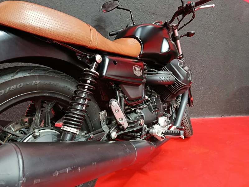 Imagen de Moto Guzzi V7 STONE A2
