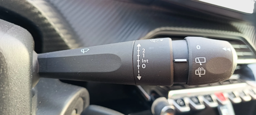 Imagen de Peugeot 208