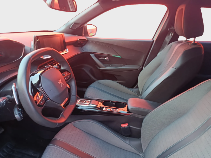 Imagen de Peugeot 2008