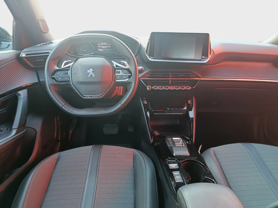 Imagen de Peugeot 2008