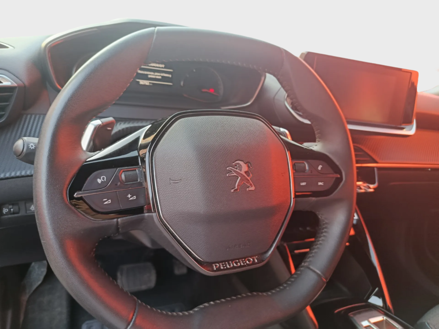Imagen de Peugeot 2008