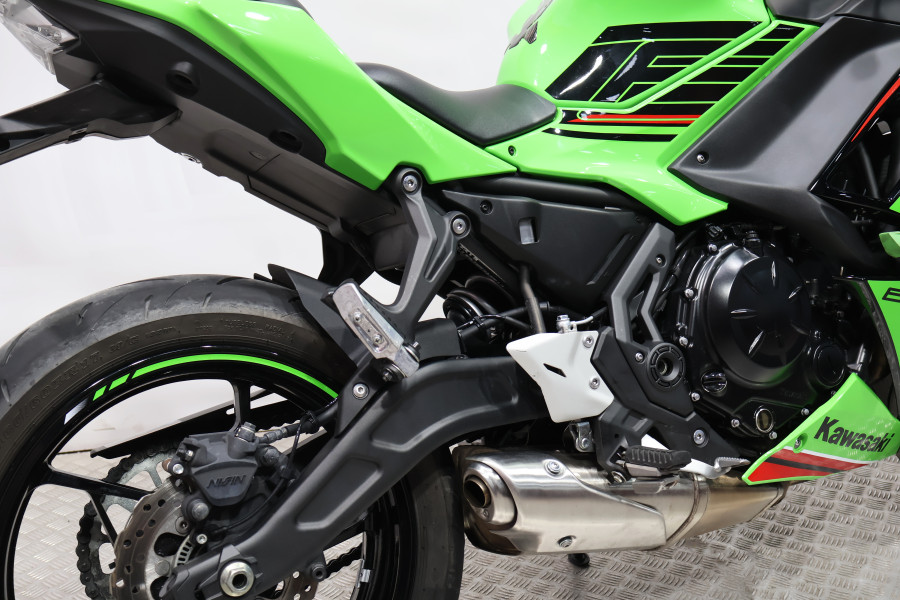 Imagen 15 de KAWASAKI NINJA 650 A2 Gasolina 48 CV