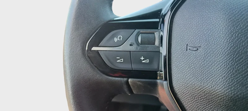Imagen de Peugeot 2008