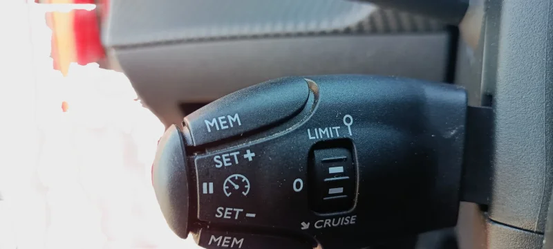 Imagen de Peugeot 2008