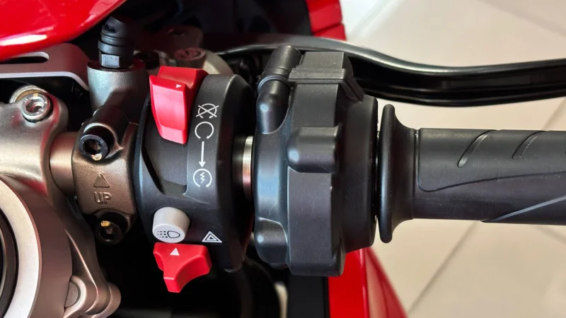Imagen de Ducati PANIGALE V2