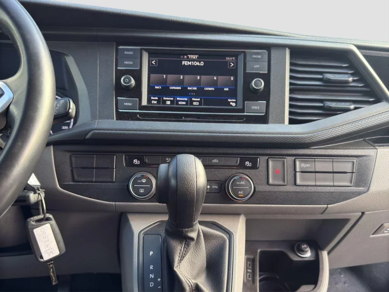 Imagen de Volkswagen Caravelle