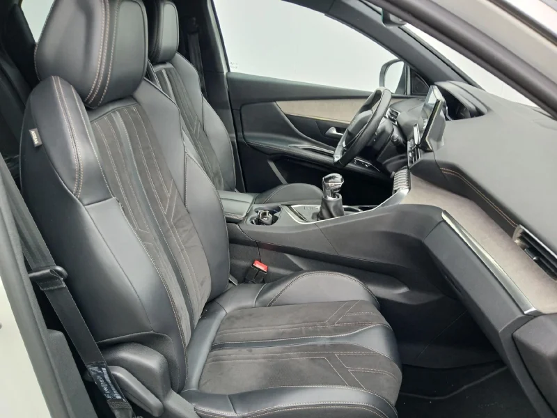 Imagen de Peugeot 3008