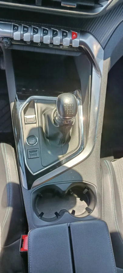 Imagen de Peugeot 3008