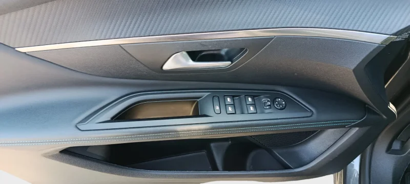 Imagen de Peugeot 3008