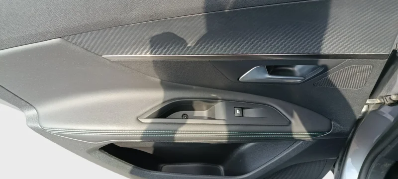 Imagen de Peugeot 3008
