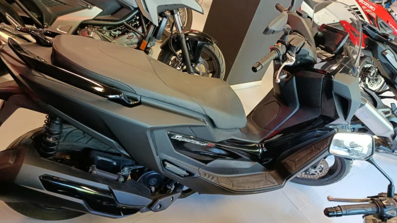 Imagen de Kymco SUPERDINK 350 GT